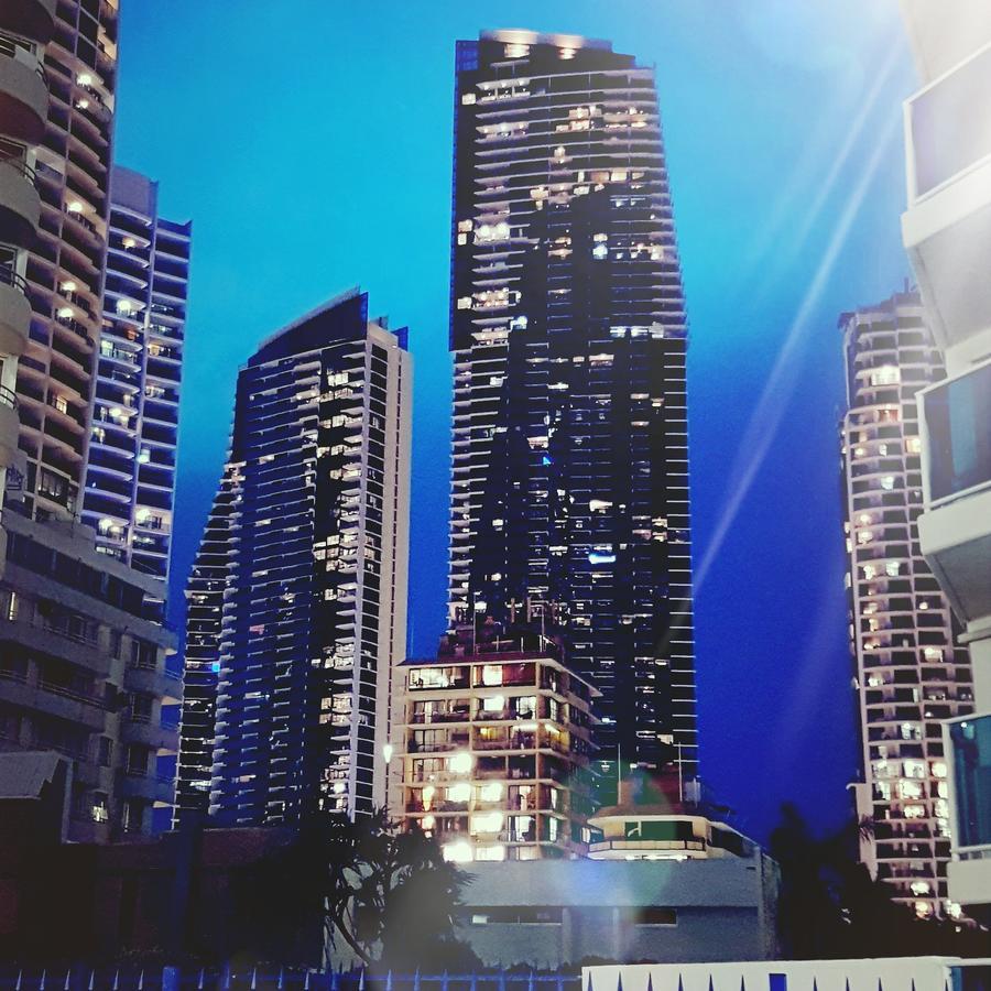 Circle Surfers Paradise Holidays Eksteriør billede